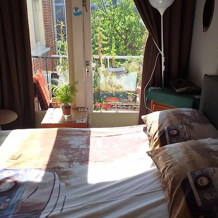 Homey Budget Bedroom Amsterdam Exteriör bild