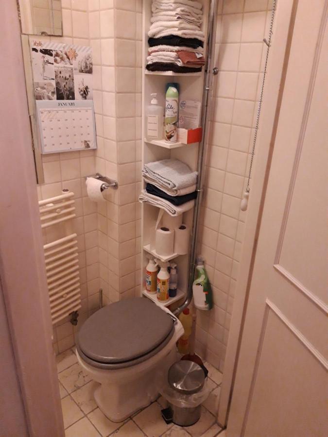 Homey Budget Bedroom Amsterdam Exteriör bild